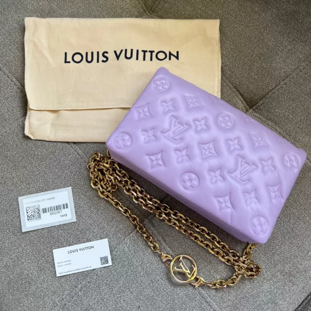 LOUIS VUITTON Pochette Coussin Shoulder Clutch Bag Leather Noir M82116  90188099