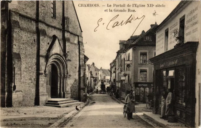 CPA AK CHAMBOIS - Le Portail de l'Église XII siécle et la Grande Rue (355899)