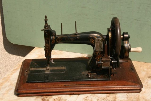 Machine Coudre - Poupées Et Accessoires