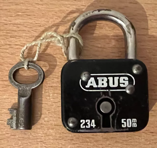altes Vorhängeschloss mit Schlüssel, ABUS 234
