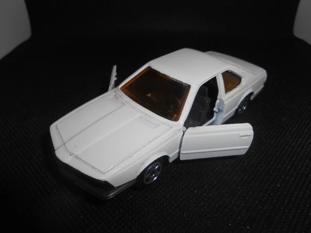 Ancienne Voiture Miniature Norev Talbot Horizon Pub Tic Tac - échelle 1/43 - N°880