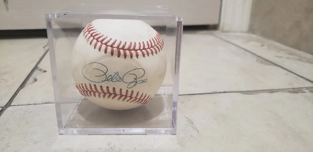Pete Rose Autographed Official Ball Rawlings National League Baseball