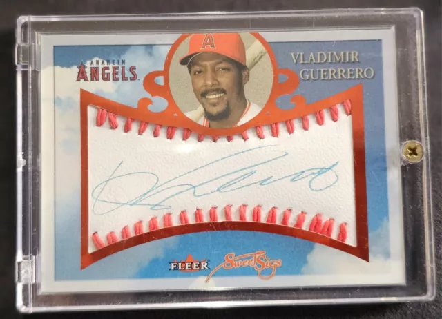 2004 Upper Deck Sweet Spot Signatures Autograph #SS-VG Vladimir Guerrero