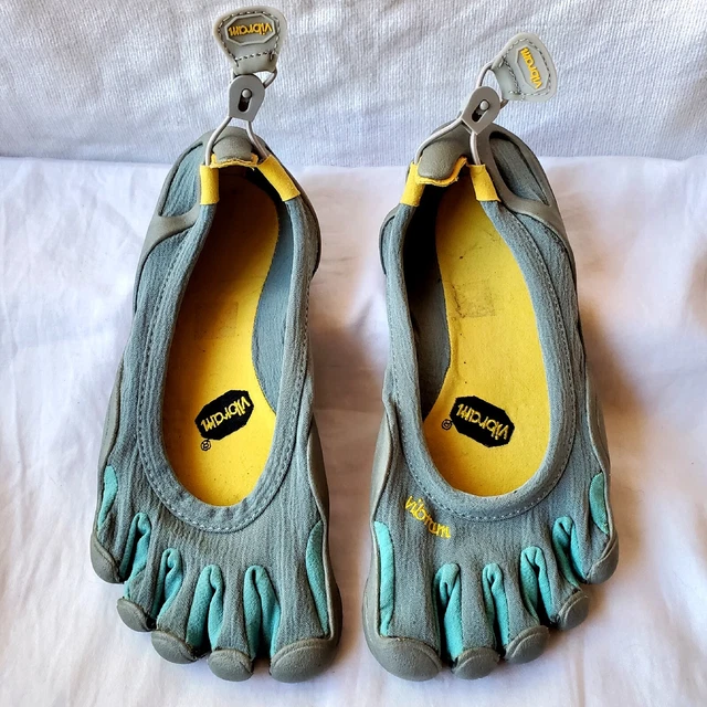 Vibram FiveFingers Women's Classic Minimalist Shoes Gray Size 40/US 8.5-9 W1056