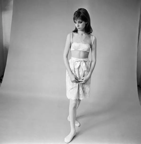 Jane Birkin Actress and Model models for The Sun Womens Page 1964 Old Photo 4