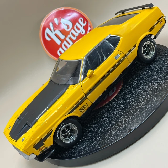 AUTOART 1/18 FORD Mustang MACH 1 Fastback 1971 '71 Yellow 72821