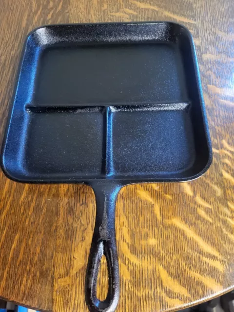 Vintage Lodge Bacon & Egg Cast Iron Breakfast Skillet #8 BE H Kitchen
