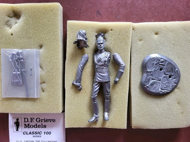 Figurine D.F. Grieve Models - Capitaine Britannique 17e Lanciers 1890 - 100mm - Plomb
