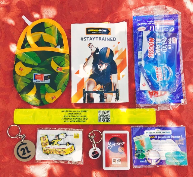 Lot De 9 Goodies Caravane Du Tour De France – Cyclisme – Collector