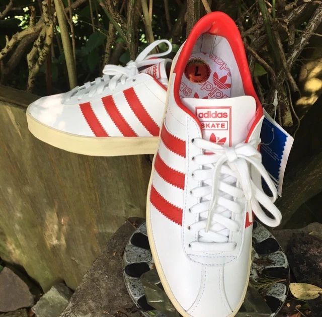 ADIDAS SKATE SIZE 7 Bninwt 2006 Rare Tagged Buda Budapest Lacombe