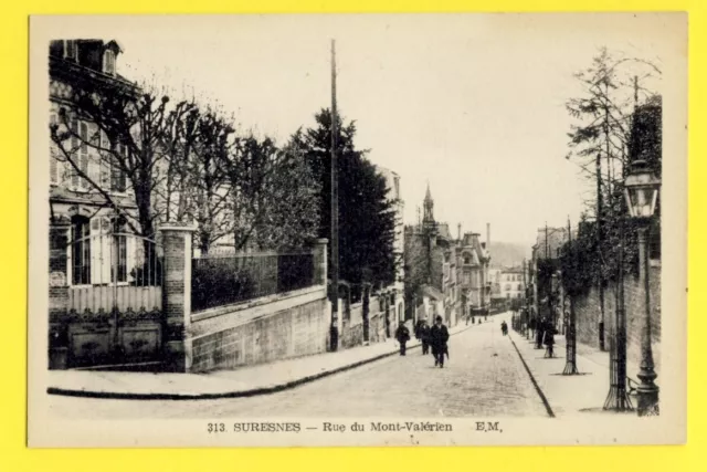 cpa FRANCE 92 - SURESNES (Hts de Seine) Rue du MONT VALERIEN