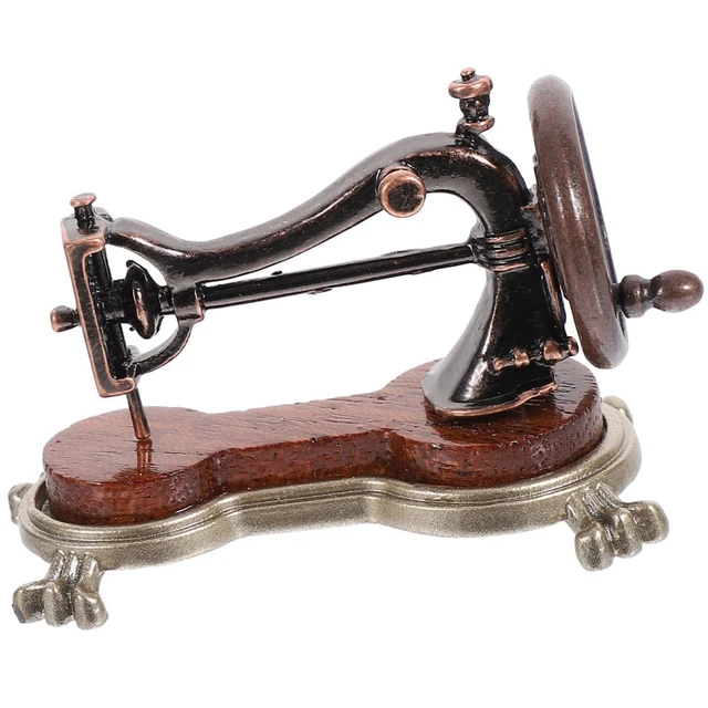 PETITE MACHINE A Coudre Singer Ancienne Pour Enfant Avec Son Ecusson EUR 60,00 - FR