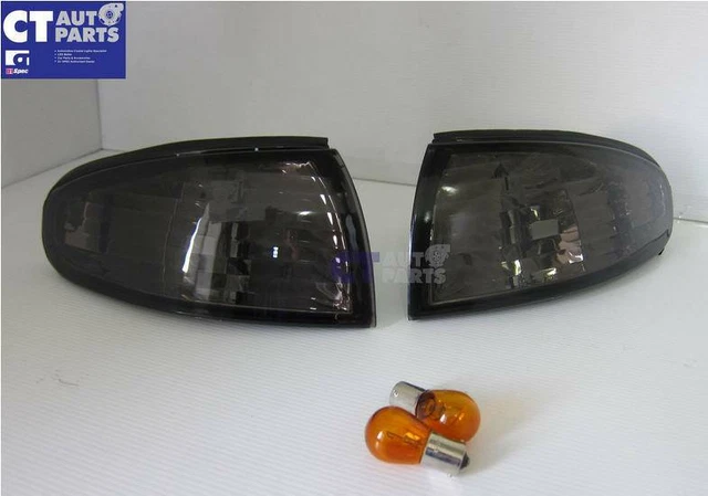 Black Front Corner indicator Signal Lights for 93-95 Nissan S14 200SX Silvia S1 Black Front Corner indicator Signal Lights for 93-95 Nissan S14 200SX Silvia S1