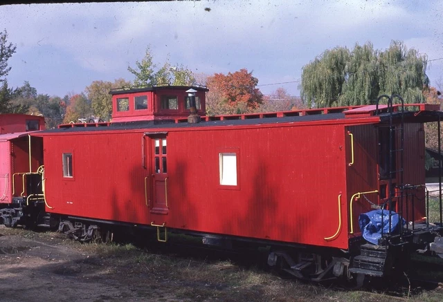 Unidentified Caboose Railroad Train Original 1987 Photo Slide