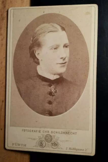 Frau Dombart - Portrait / CDV Christoph Schildknecht Fürth