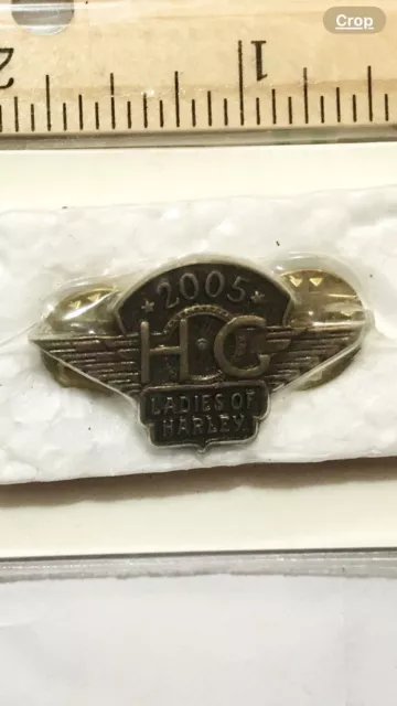 HARLEY-DAVIDSON Motorcycle Pin: 2005 HOG Ladies of Harley - NEW