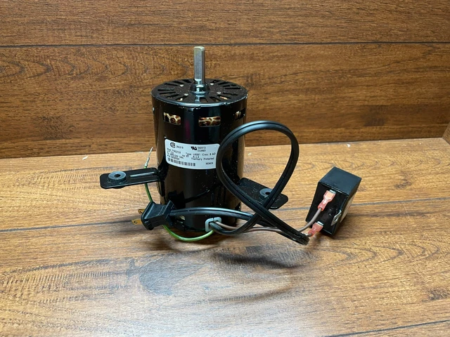 New OEM Wolf 803093 Motor Capacitor 450/900 INT