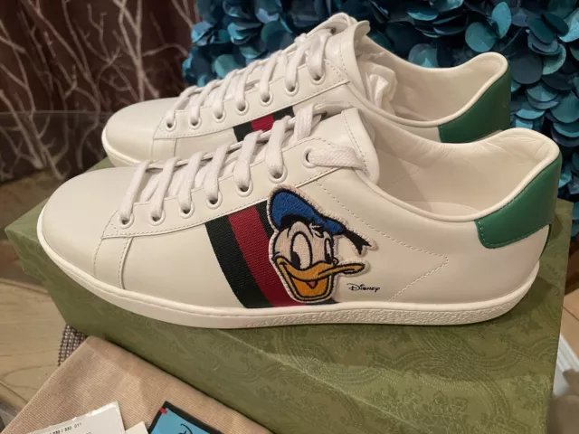 Gucci donald hotsell duck loafers
