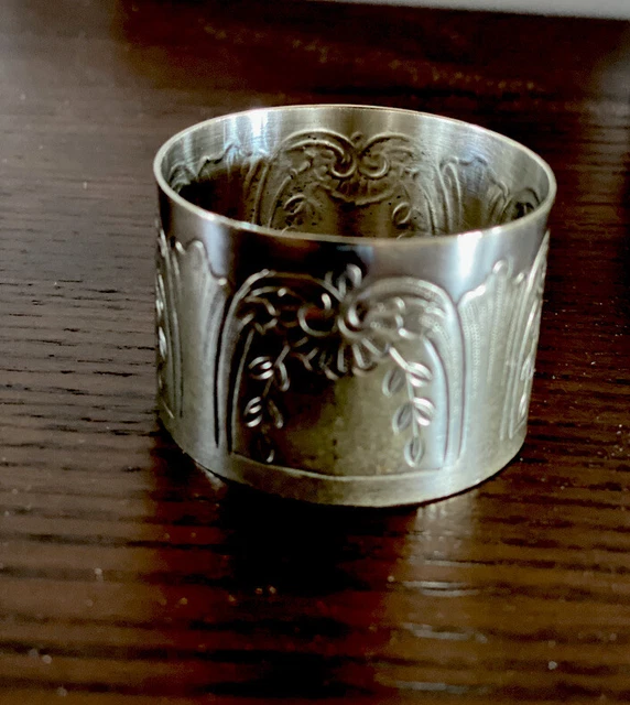 BEAU ROND DE Serviette En Argent Massif Poincon Minerve Prenom Odette