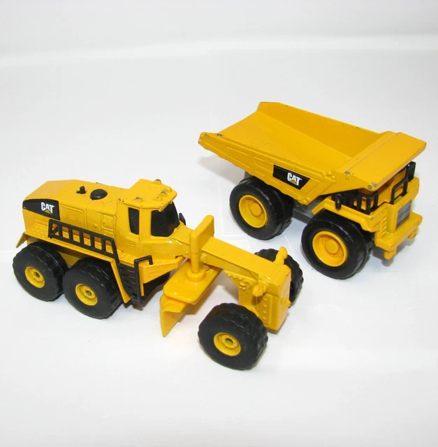 RED PYRAMID THING -レッドピラミッドシング- 1/6 Contemporary Manufacture, Construction Equipment, Diecast & Toy