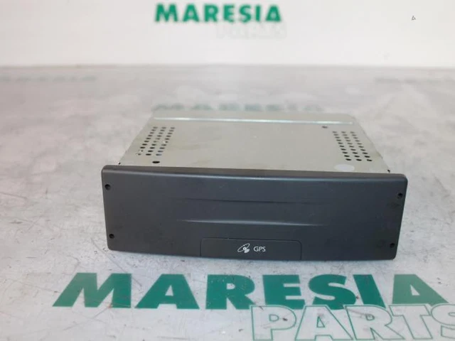 P4304952 Sistema di navigazione RENAULT SCENIC II (JM) 8200338529