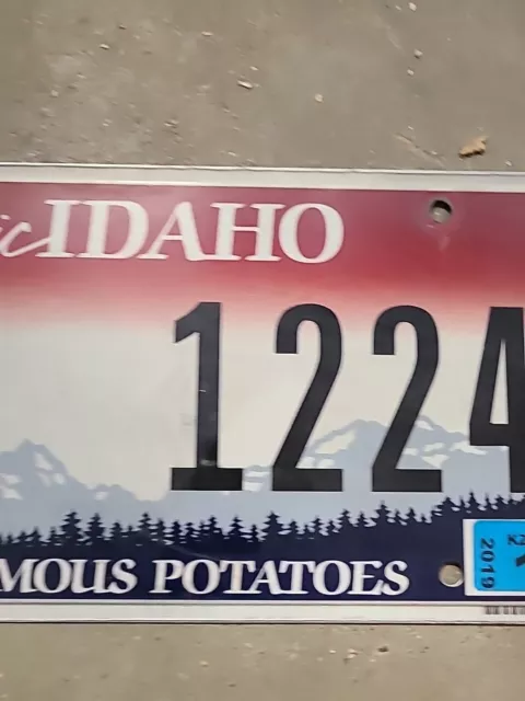 2019 Sticker Scenic Idaho License Plate KZ 1224 3