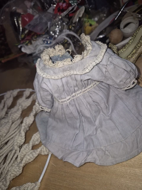 Belle BLEUETTE modèle Biscuit 27 cm SFBJ 60- 1 millésimé 22 circa 1922