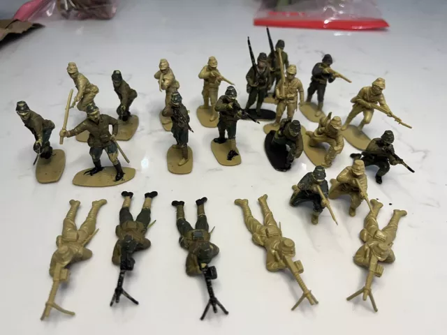 Airfix Toy Soldiers Japanese Infantry 1/32 23 Figures