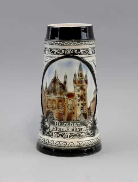 9959082 Porcelain Städte-bierkrug Relief Munich Town Hall 33.8oz H23cm