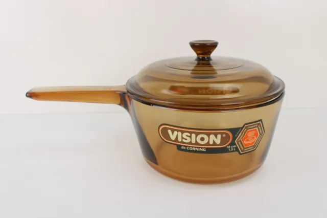 https://www.picclickimg.com/i3YAAOSwYgtk7WKG/Vintage-VISION-By-Corning-Ware-18cm-15L-Glass.webp