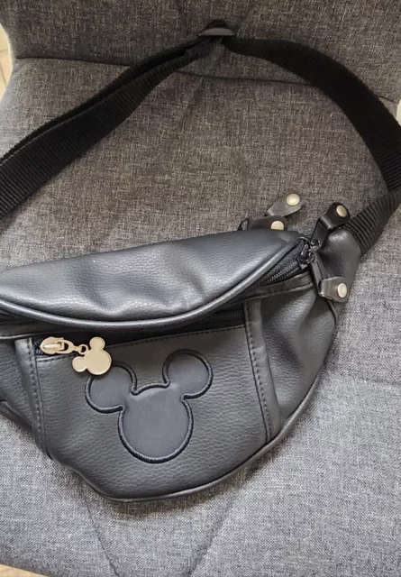 RARE NWOT Disney World Mickey Mouse Ears Fanny Pack Black Faux Leather Belt Bag
