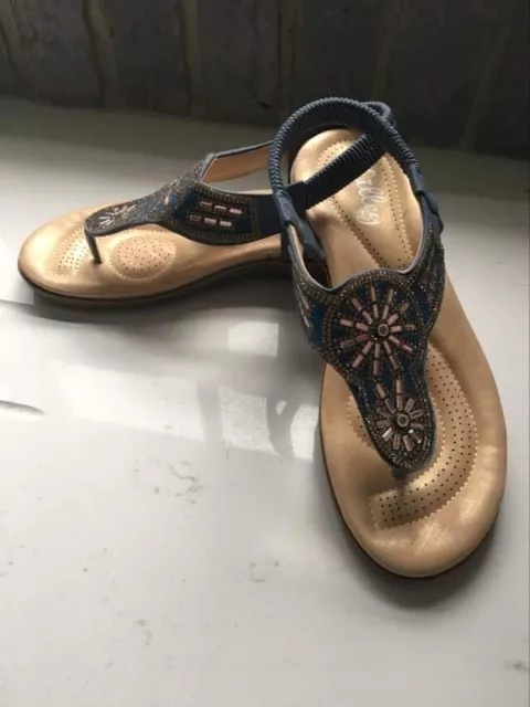 Jewelled toe sales post sandals