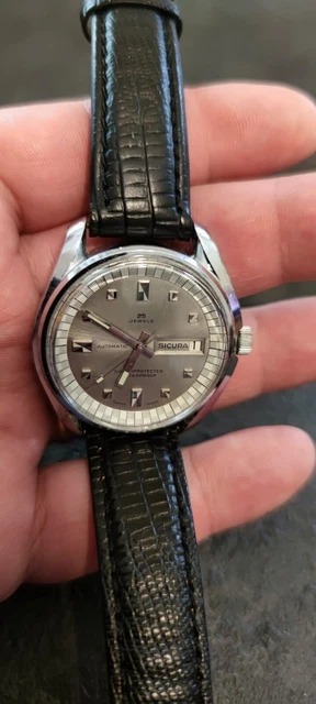 Montre sales trias automatique
