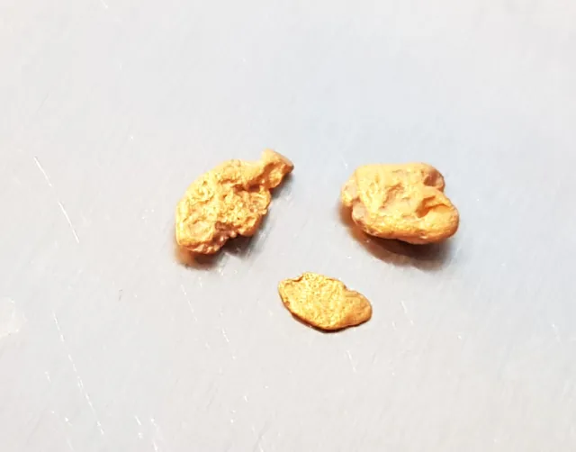 Australian Natural Gold Nuggets 3 pieces - 0.31 grams total.