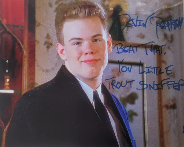 Home Alone DEVIN RATRAY signed Photo 8x10 BUZZ Trout Sniffer Inscription