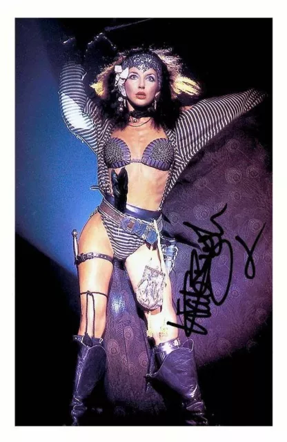 Kate Bush Autograph Signed Photo Poster Print