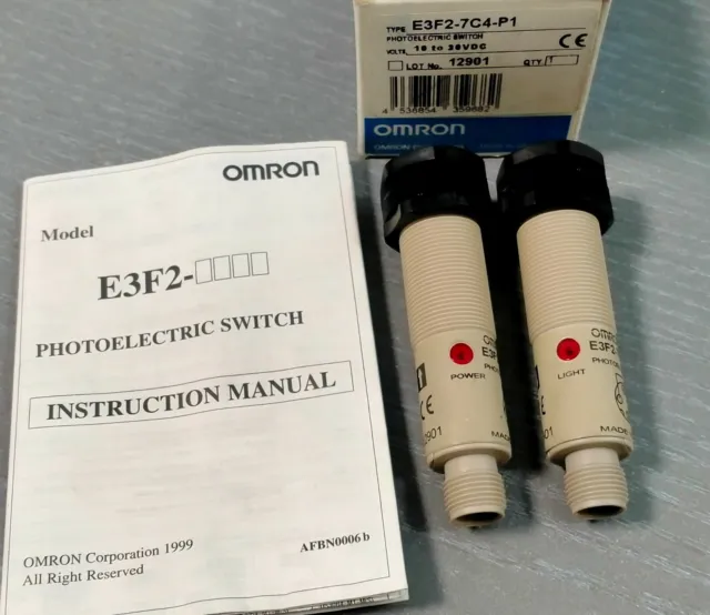 OMRON E3F2-7C4-P1 Sensore fotoelettrico 10-30VDC - 156488