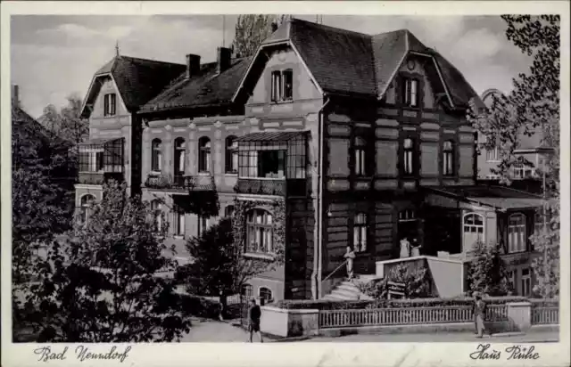 BAD NENNDORF ~1940 Strassen Partie am Haus RÜHE Postkarte Niedersachsen ungel.