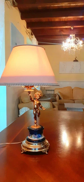 lampada da tavolo in ottone
