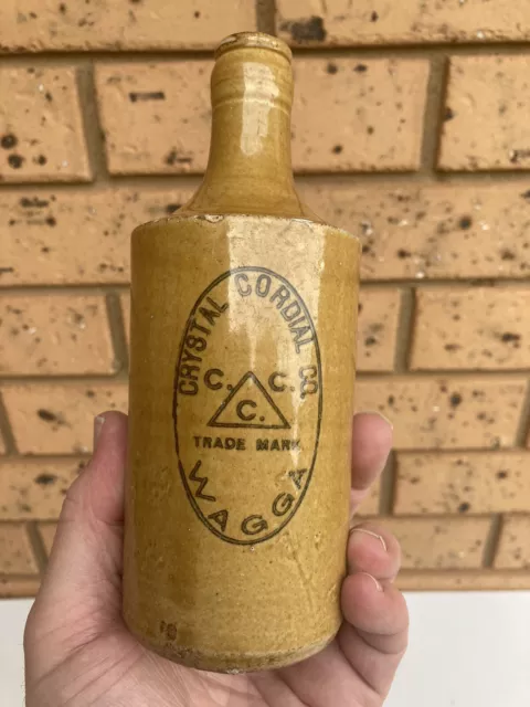 crystal cordial co wagga crown seal ginger beer bottle