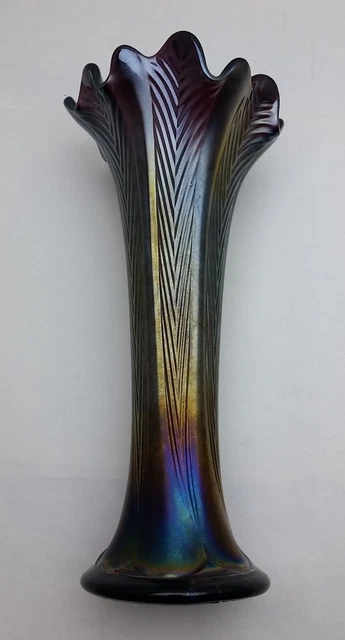 EARLY 1900S NORTHWOOD Carnival Glass Rare Feathers Vase Amethyst Swung