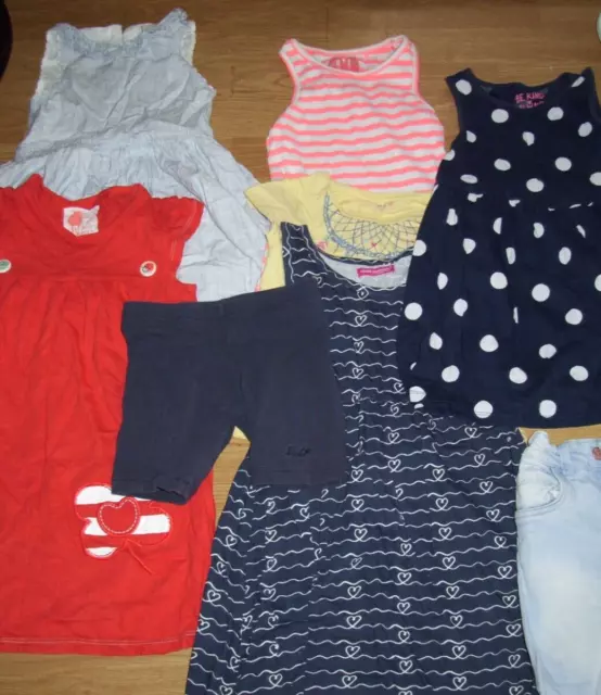 Girl's bundle clothing.Age 5-6 years.Dresses,shorts,leggings,tops.Free Postage!