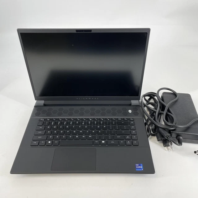 PC Portable Alienware M15 Gris – I7, RTX 2060, 16 Go RAM, SSD 512 Go, Windows 10