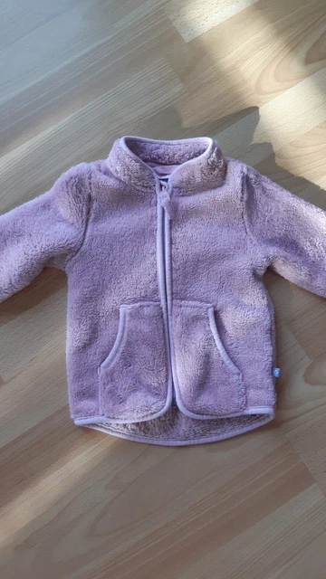 Baby Mädchen Strickjacke Kuscheljacke, Gr. 80 v. Liegelind, flieder, neuwertig