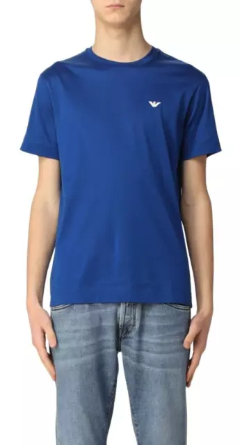 T-shirt Emporio Armani da uomo, a girocollo con logo sul davanti a contrasto,...