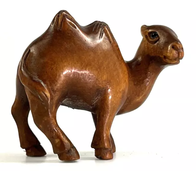 Japanese Netsuke Camel Hand Carved Boxwood 1 Inch Bead Signed 石川 Ishikawa