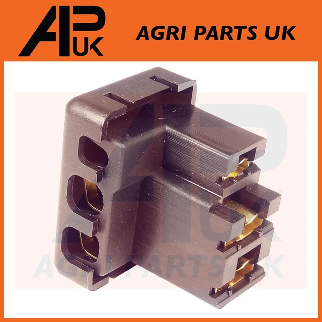 ALTERNATOR WIRING PLUG Socket for Massey Ferguson Ford Case David Brown