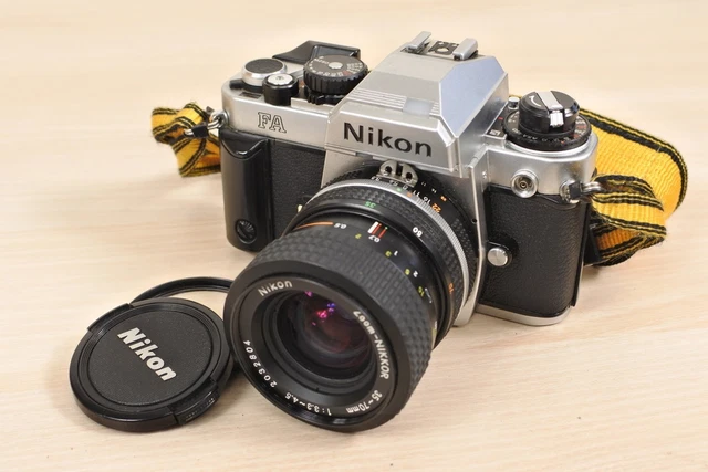 Appareil photo argentique 35 mm reflex noir Nikon FA du JAPON S/N