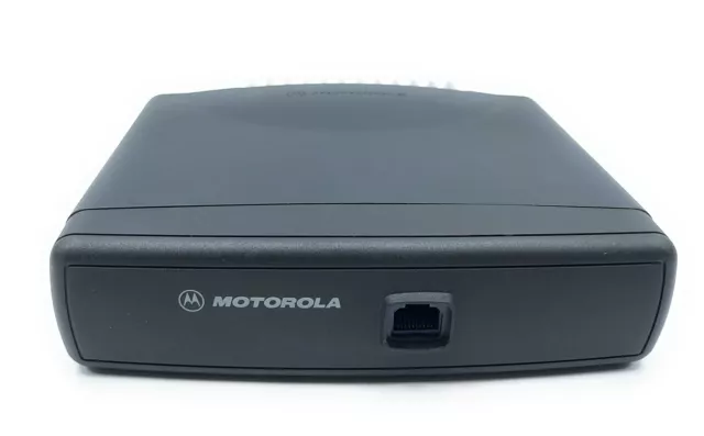 Motorola MW304AC Professionnel Radio Vhf Modèle No-MDM25KHF9AN5AE