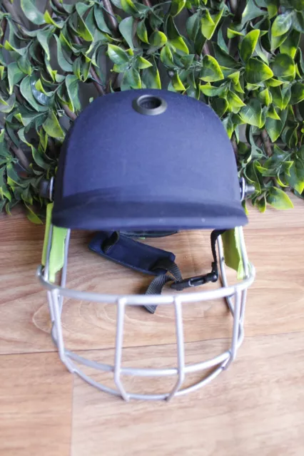 Kookaburra Pro 600 Helmet Navy size XS 05/2018 vgc damage free. 54-56cm